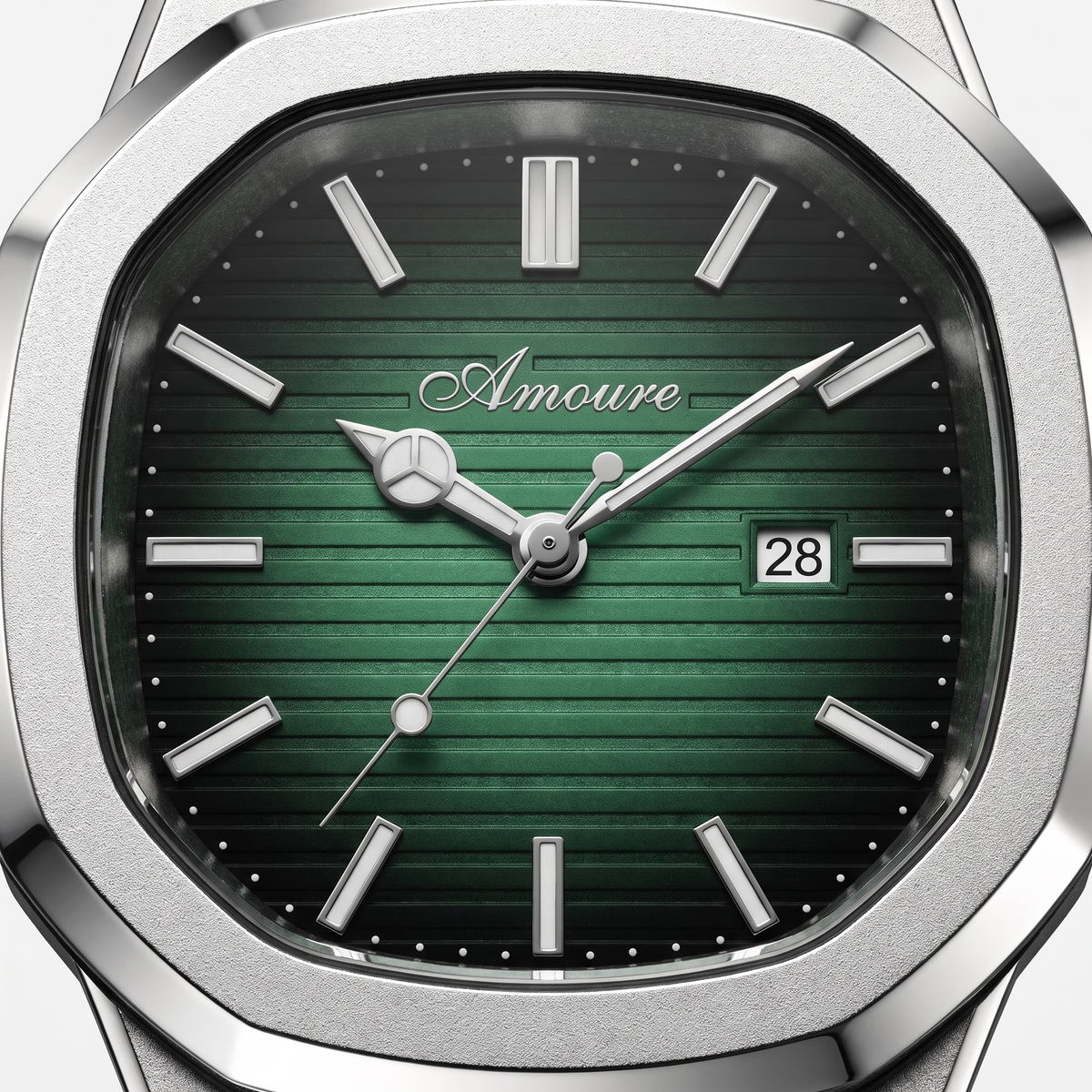 Amoure Valmont – Silver Emerald (detail)